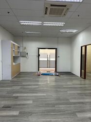 Sindo Industrial Building (D13), Warehouse #617692911